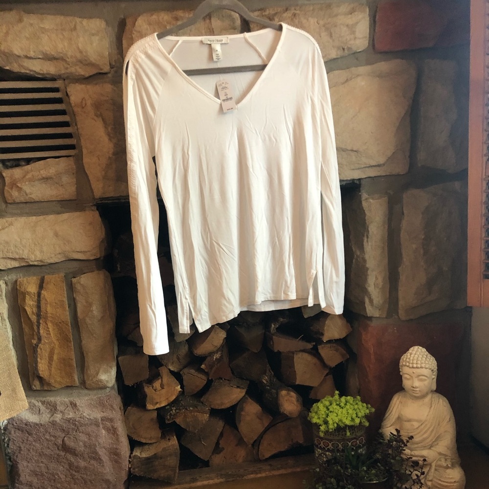 White House Black Market WHBM cold shoulder NWT